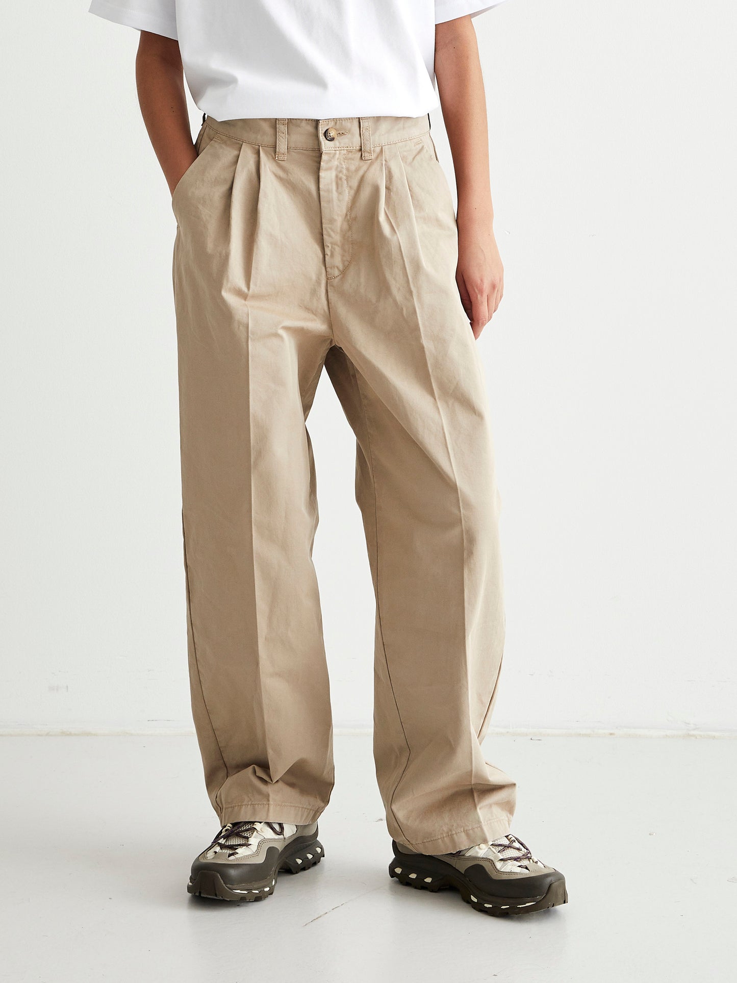Woodbird Female WBVera Crisp Pant Pants Light Sand