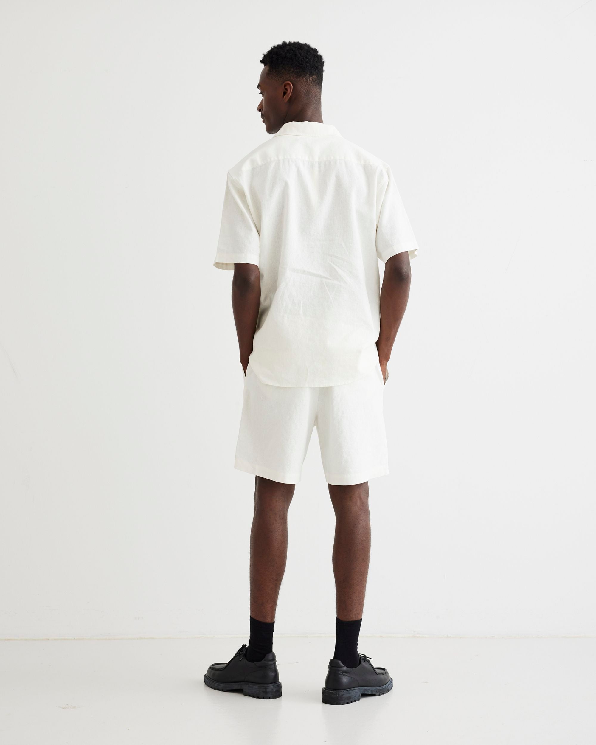 Woodbird WBBommy Linen Shorts Shorts Off White