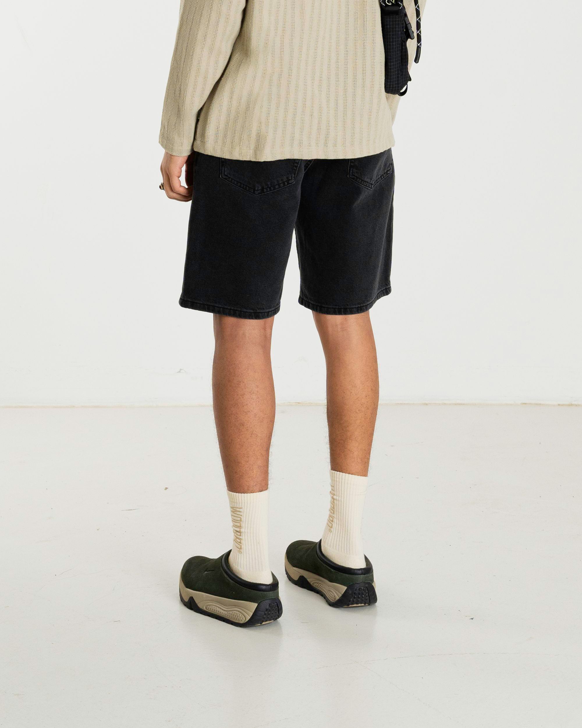 Woodbird WBRami Crow Shorts Shorts Black Vintage