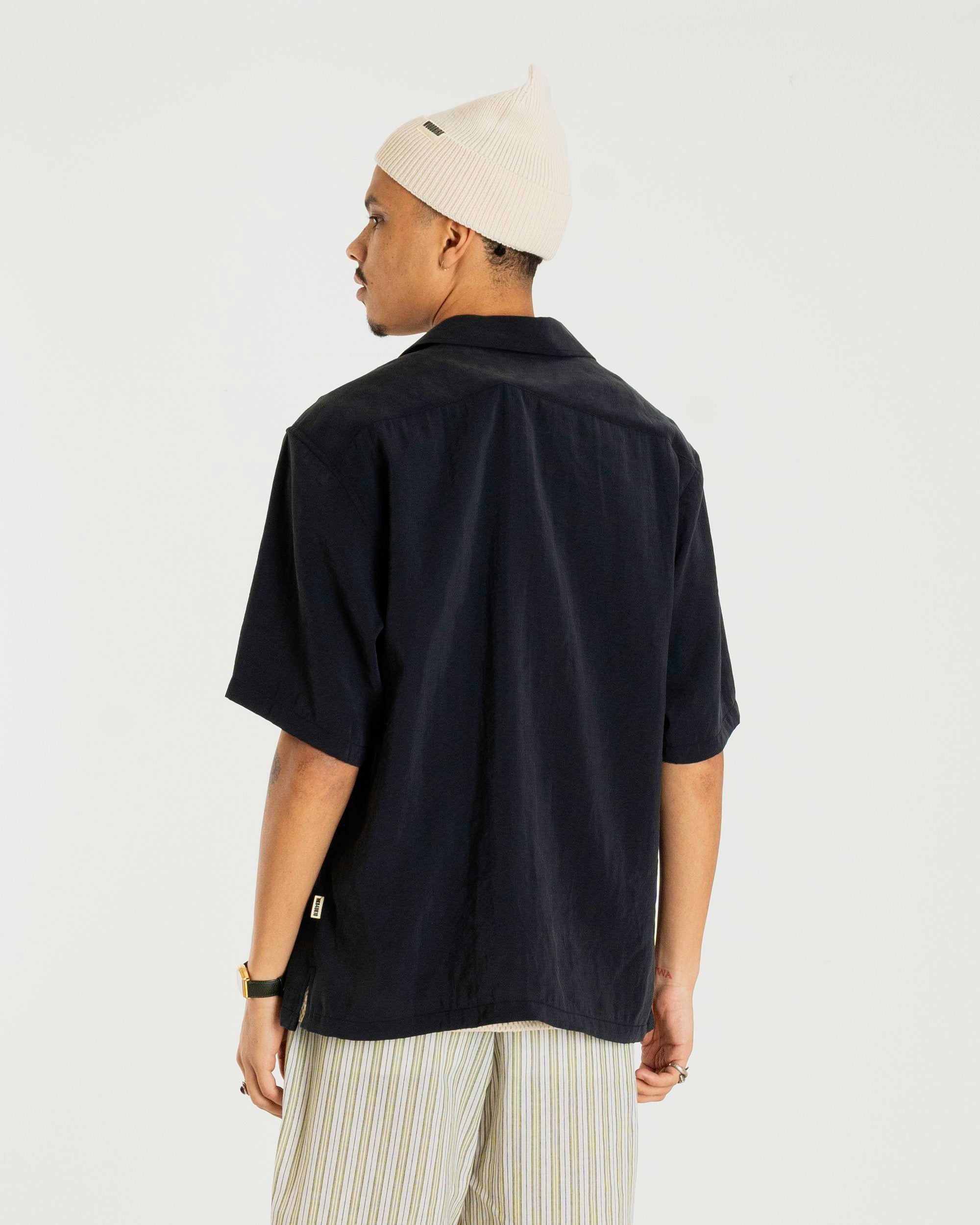 WBSunny Modu Shirt - Black – Woodbird